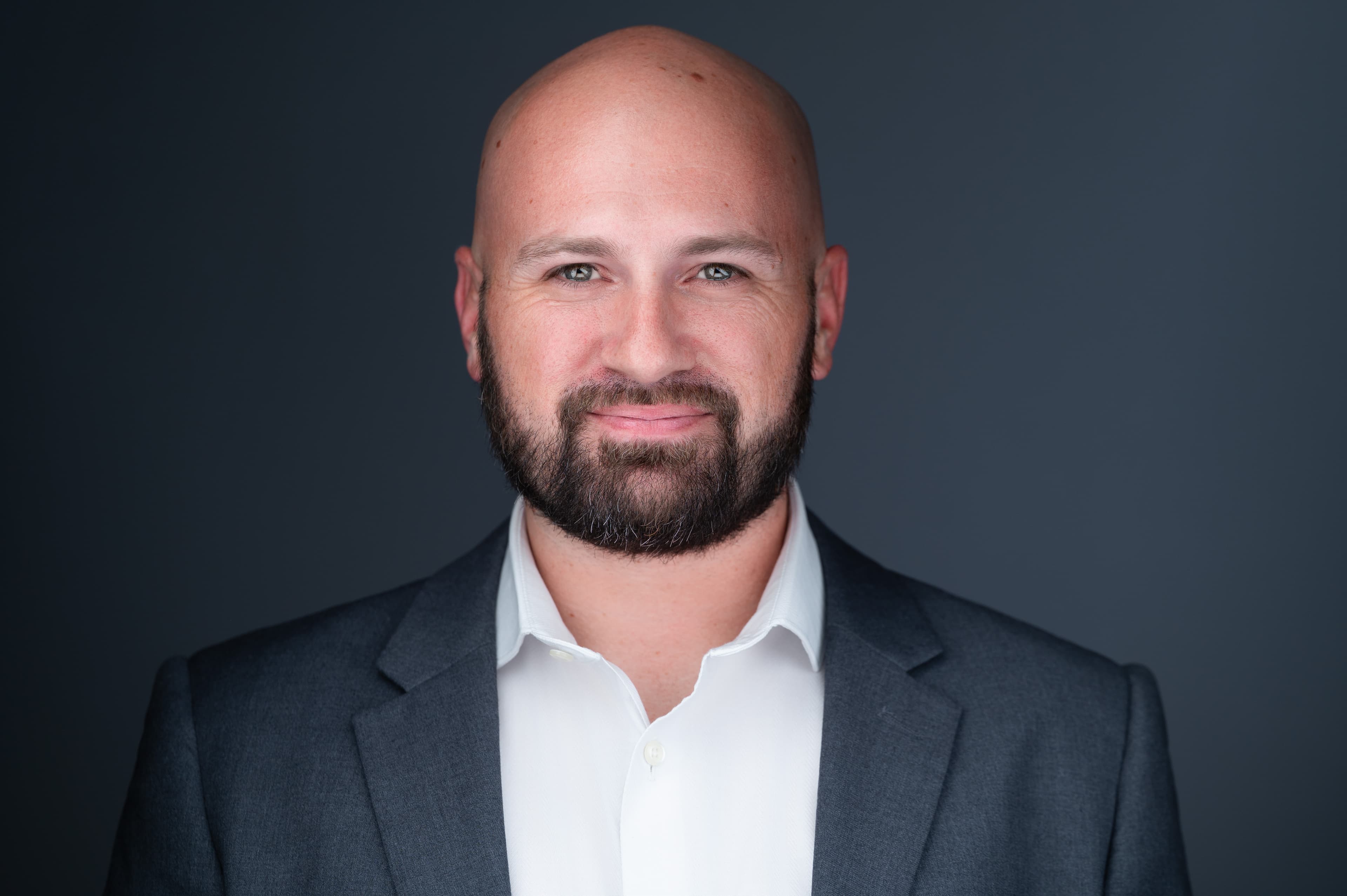 Chris Euart - Insurance Expert